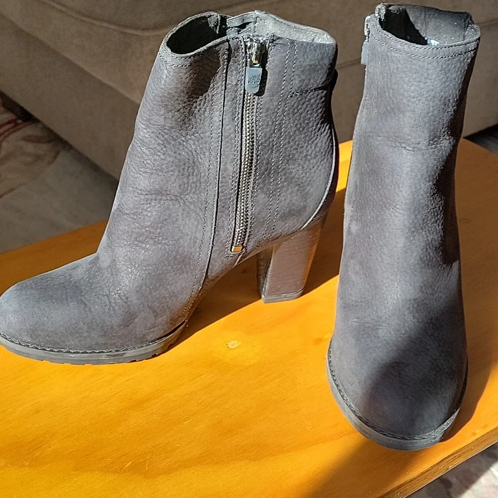 Timberland Women's Black Ankle Boots - Picture 3 of 11